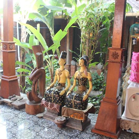 Apartamento Grha Pawitra Trowulan Exterior foto
