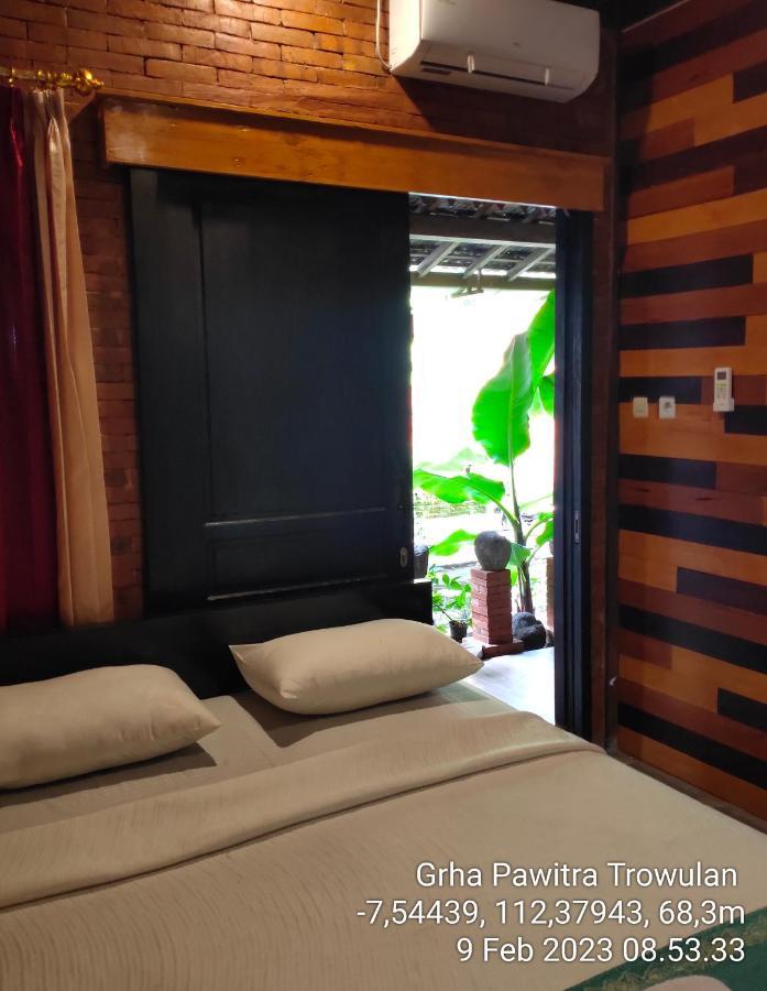 Apartamento Grha Pawitra Trowulan Exterior foto