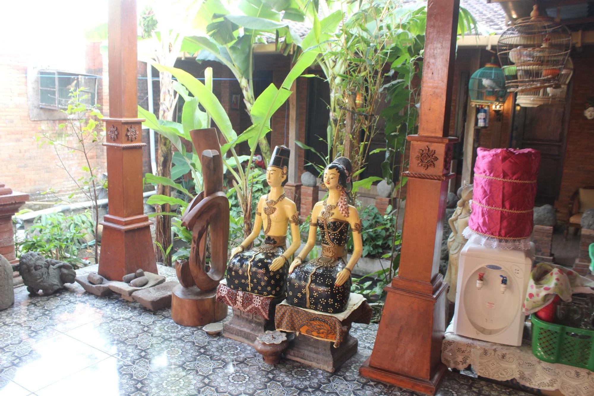 Apartamento Grha Pawitra Trowulan Exterior foto
