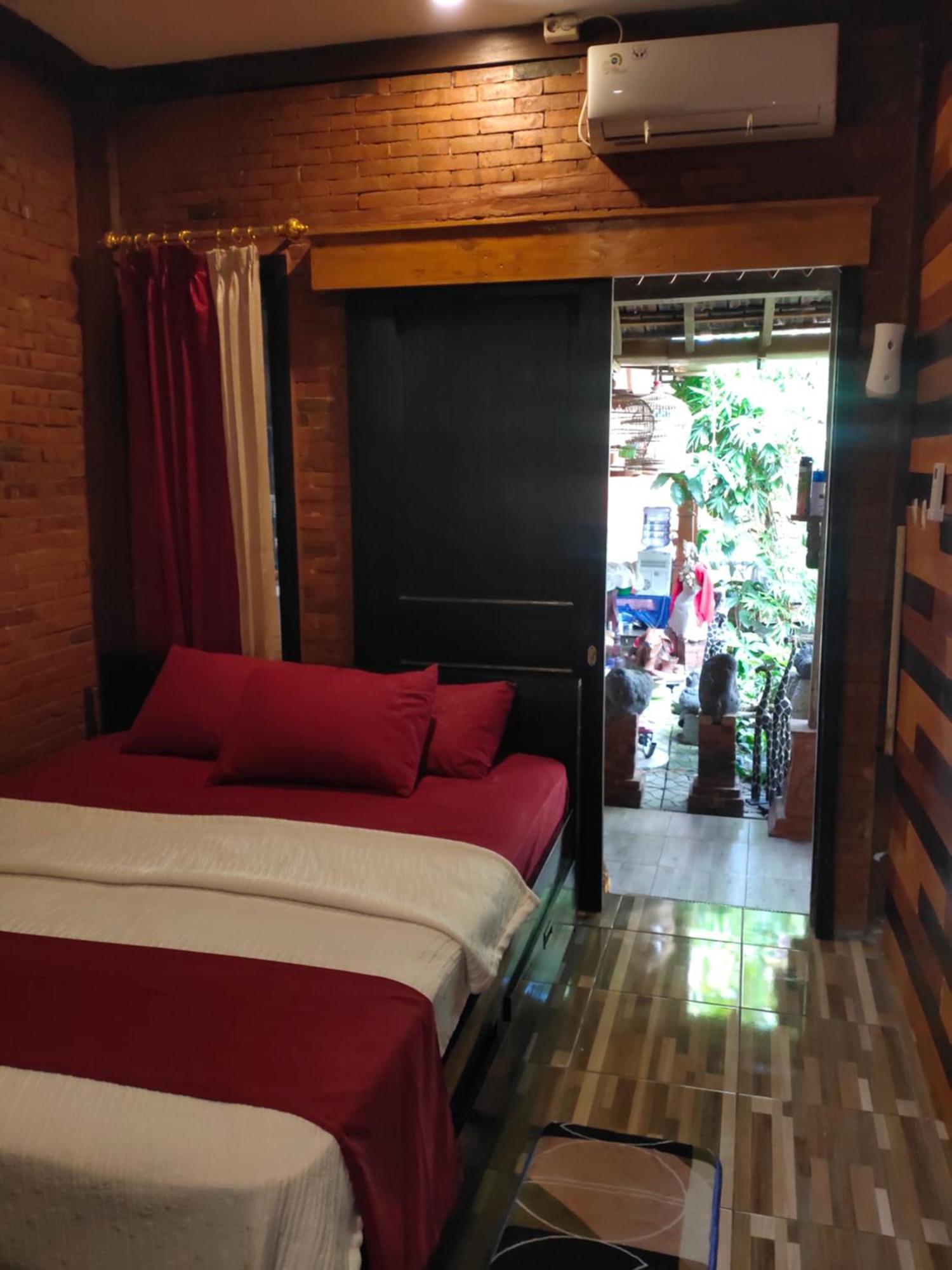Apartamento Grha Pawitra Trowulan Exterior foto